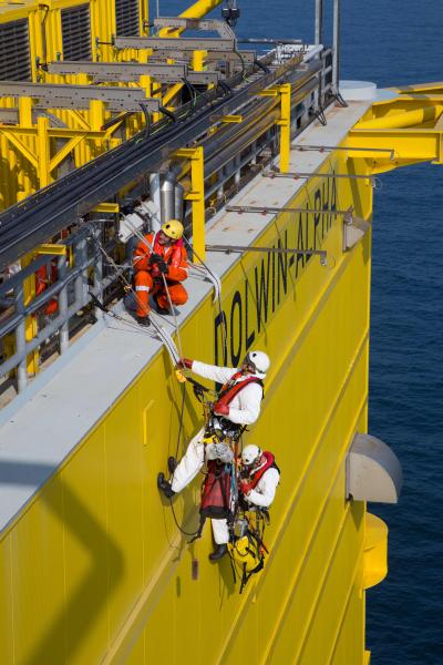 Rope Access Group BV I Industrial Rope Access & NDT Solutions