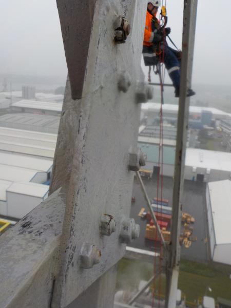 Rope Access Group BV I Industrial rope access & NDT solutions